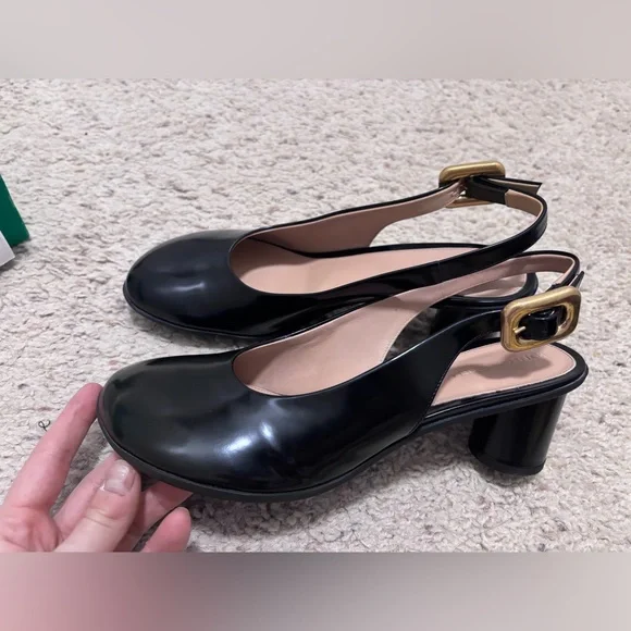 Bottega Veneta Black Leather Slingback Heels with Gold Buckle - Picture 8 of 13